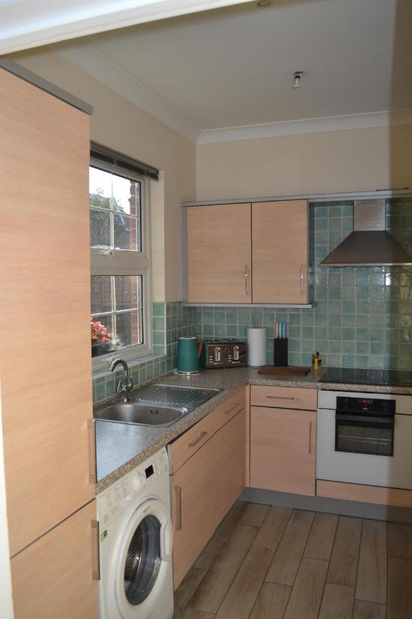 Frinton Escapes - The Cottage Exterior photo